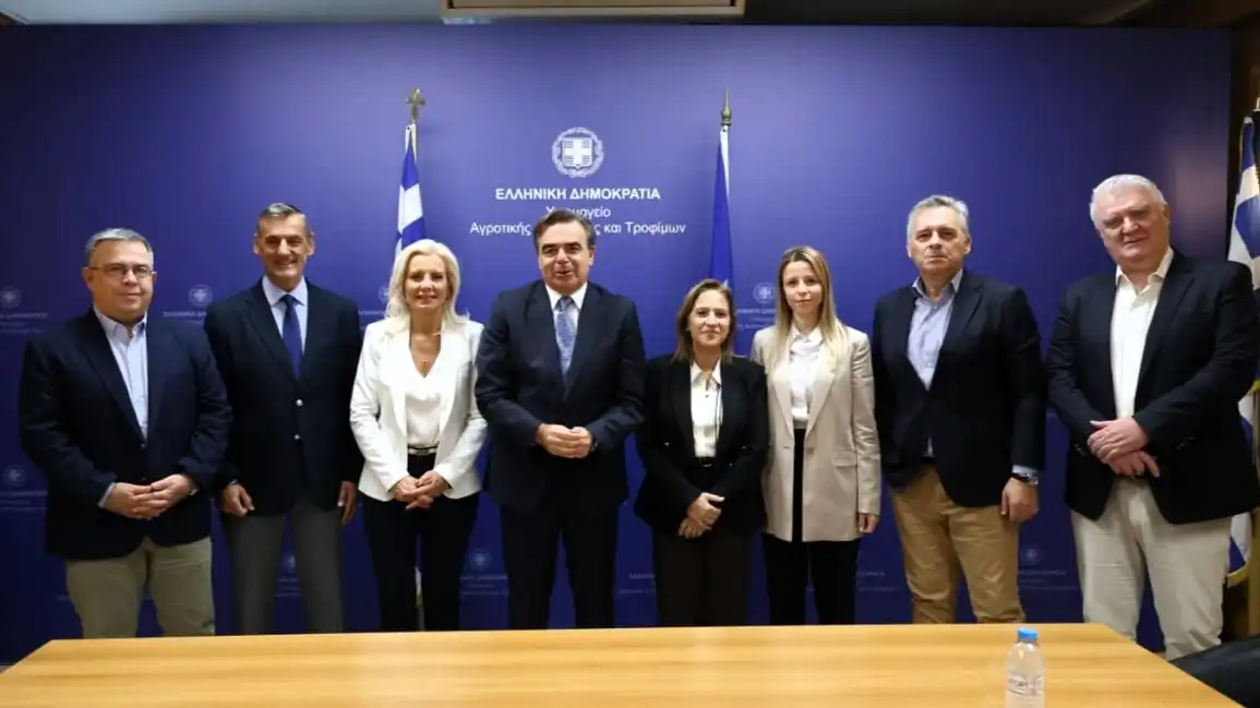 Ήπειρος: Ζωονόσοι και ενίσχυση με κτηνιάτρους στη συνάντηση Σχοινά – Σάββα